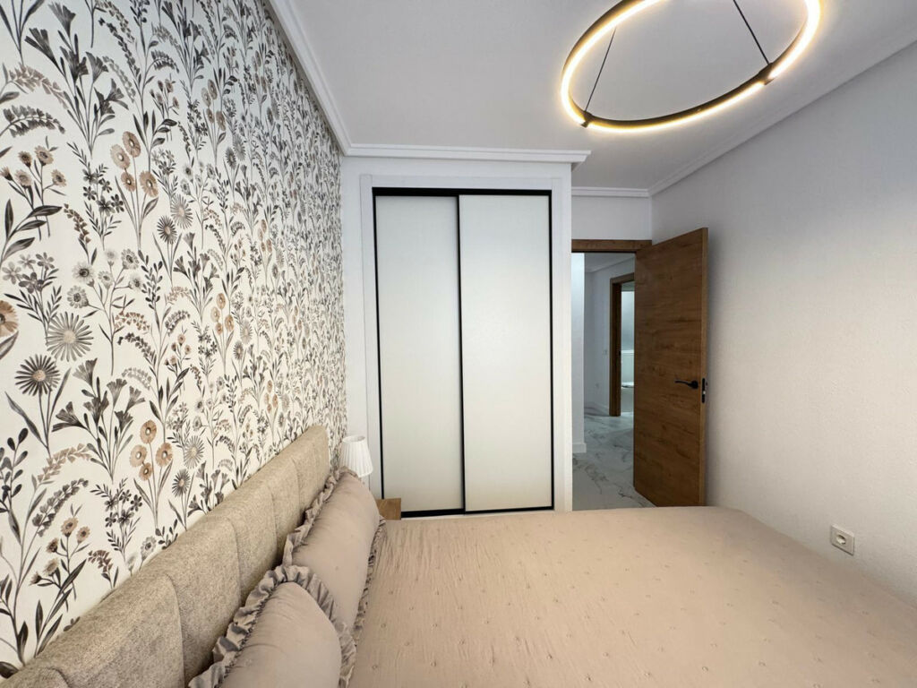 Middle Floor Apartment Torrevieja Alicante - Bild 17