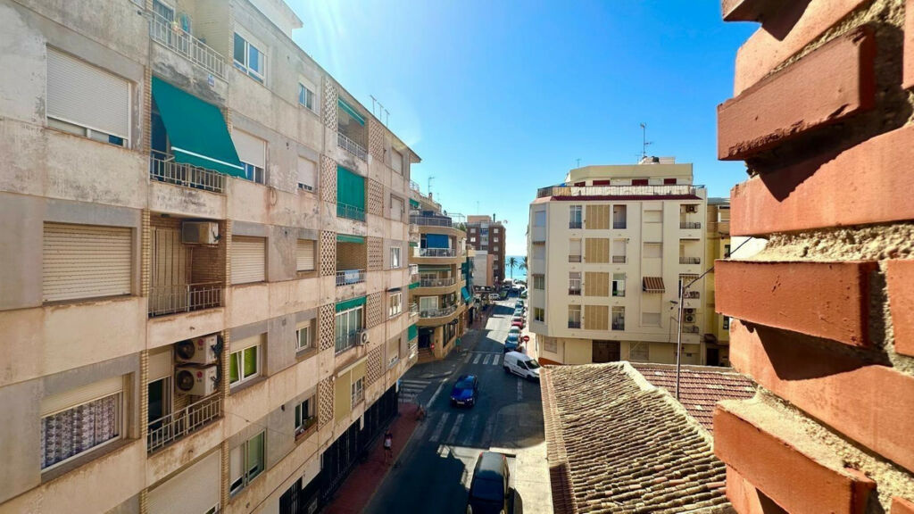 Middle Floor Apartment Torrevieja Alicante - Bild 17
