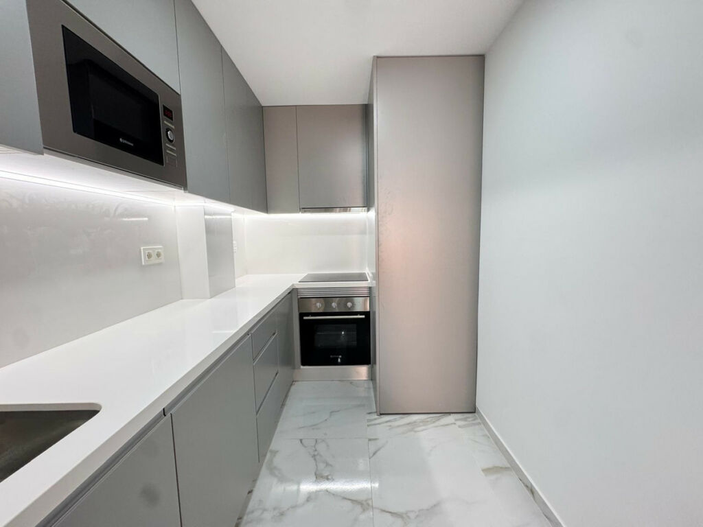 Middle Floor Apartment Torrevieja Alicante - Bild 17
