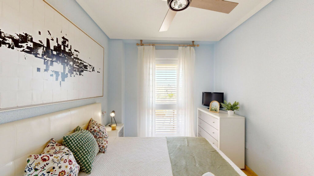 Middle Floor Apartment Campoamor Alicante - Bild 18
