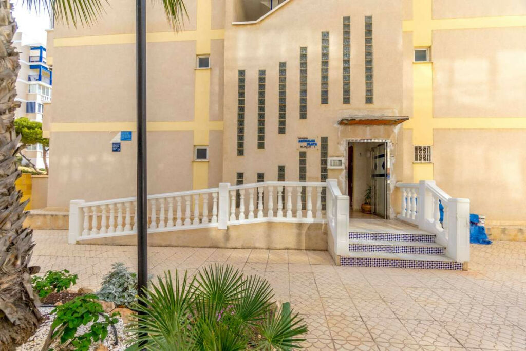 Ground Floor Studio Arenales del Sol Alicante - zdjęcie 18