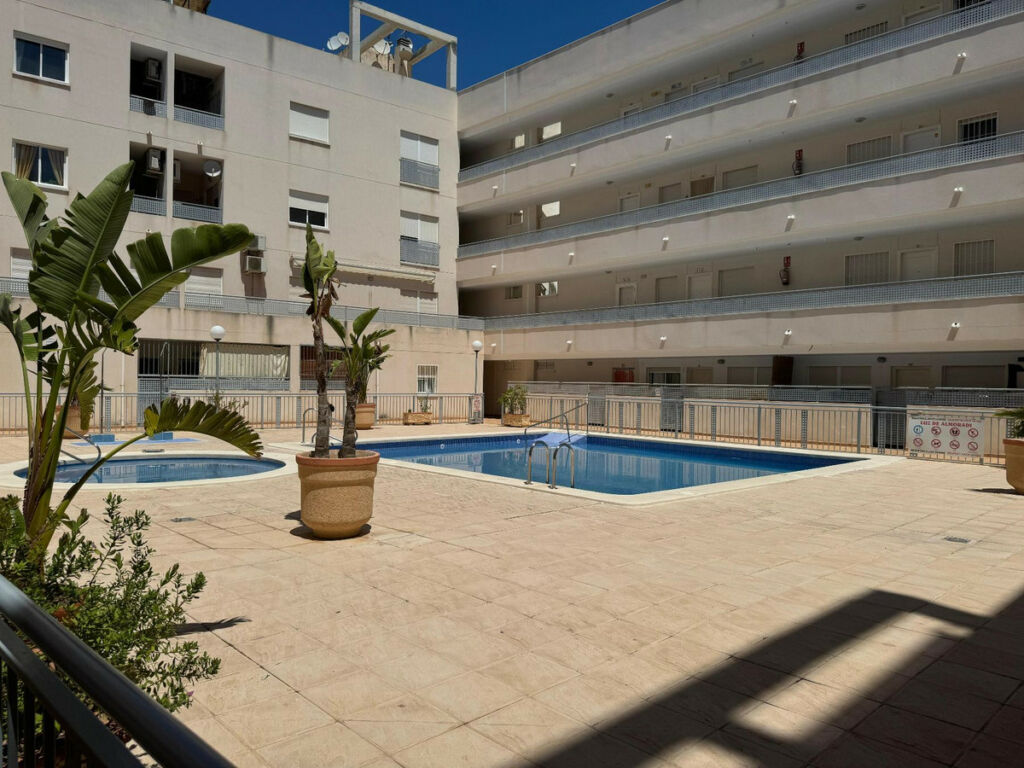 Middle Floor Apartment Almoradi Alicante - zdjęcie 18