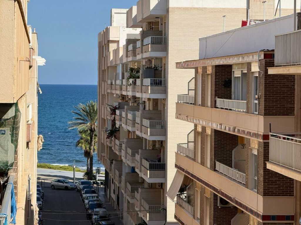 Middle Floor Apartment Playa Del Cura Alicante - Bild 18