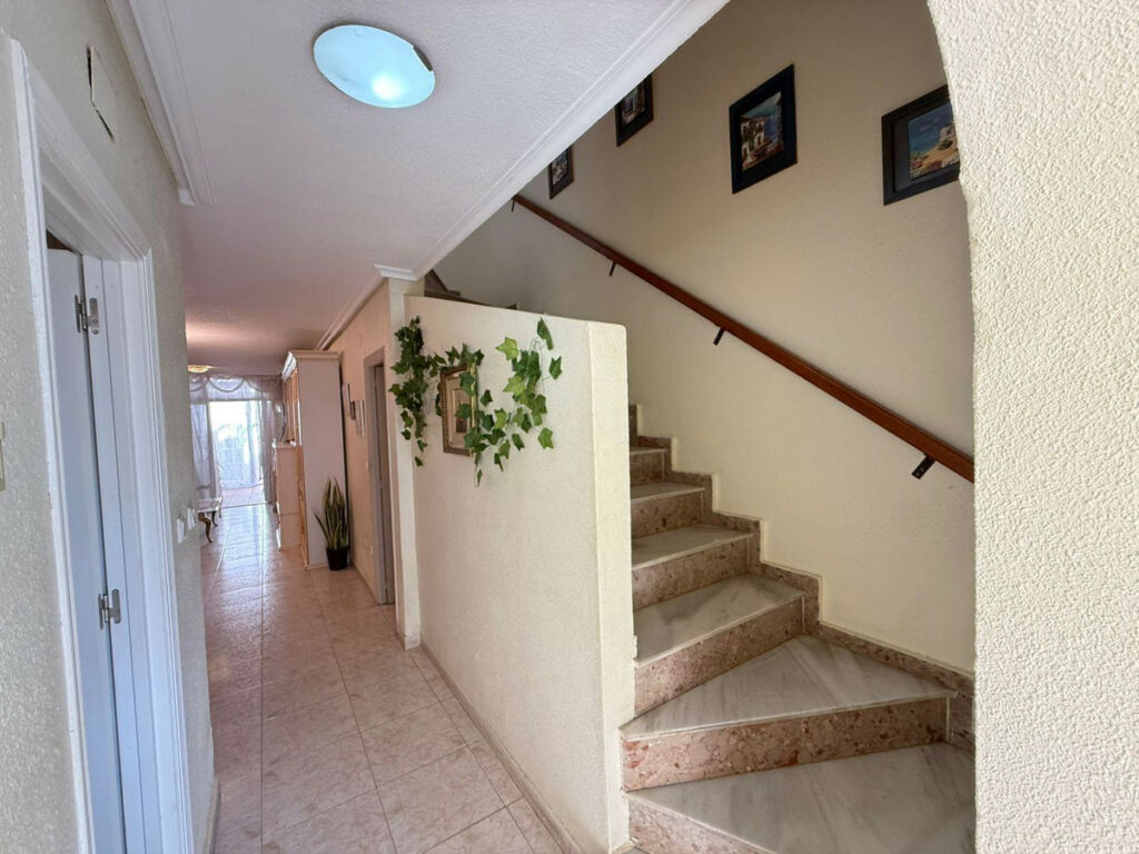 Townhouse Torrevieja Alicante - zdjęcie 19