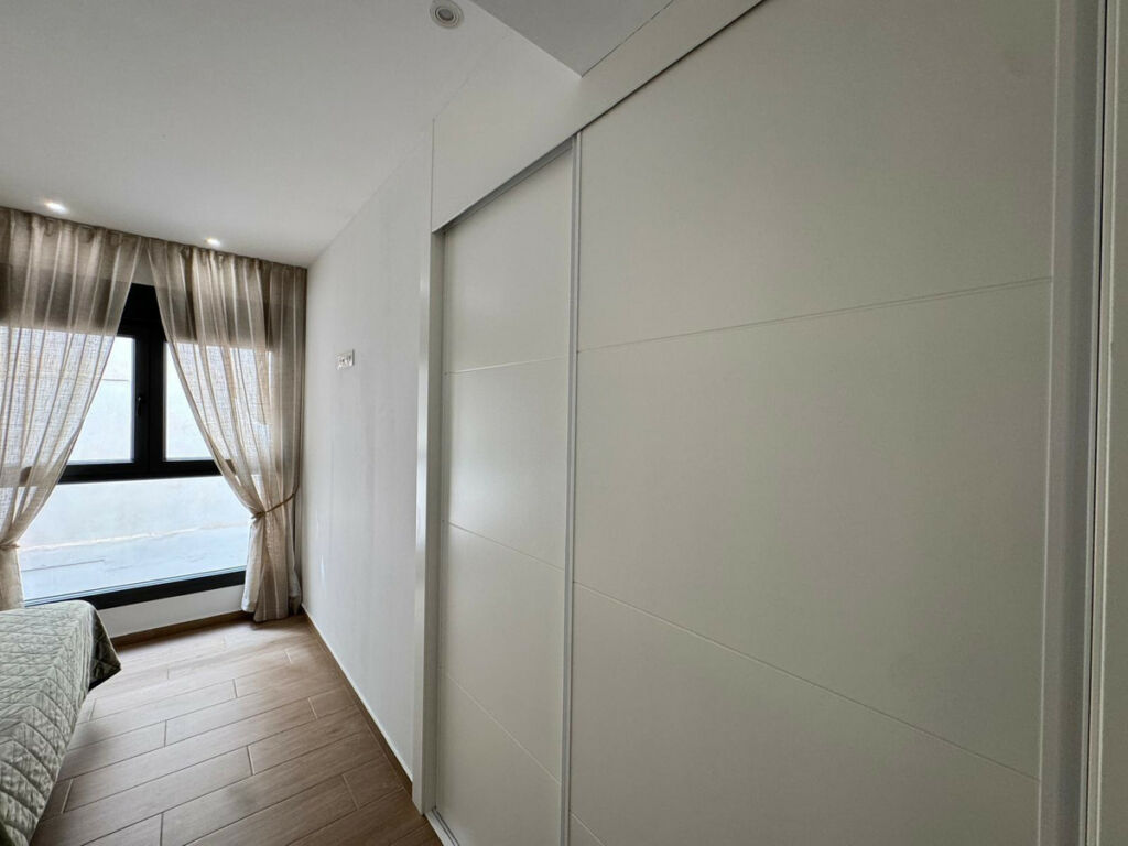 Middle Floor Apartment Torrevieja Alicante - Bild 19