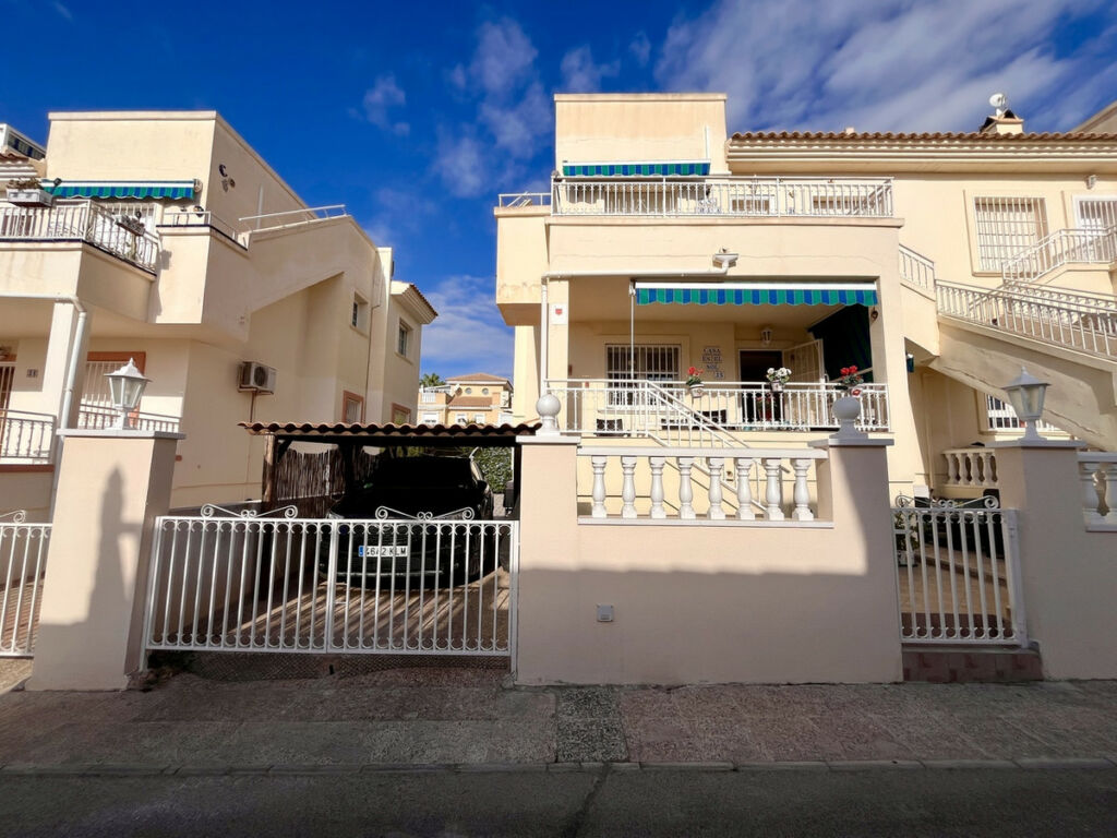Ground Floor Apartment Los Altos Alicante - image 2