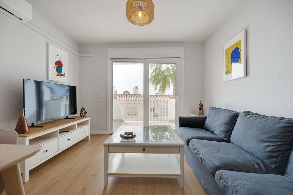 Middle Floor Apartment Campoamor Alicante - Bild 2