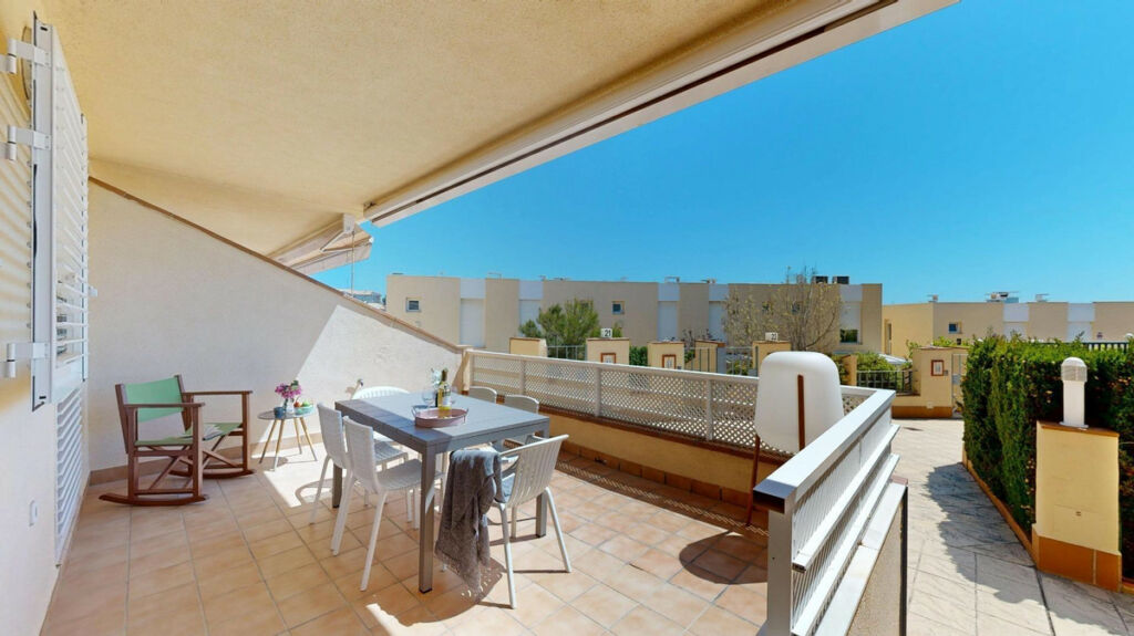 Middle Floor Apartment Campoamor Alicante - Bild 2