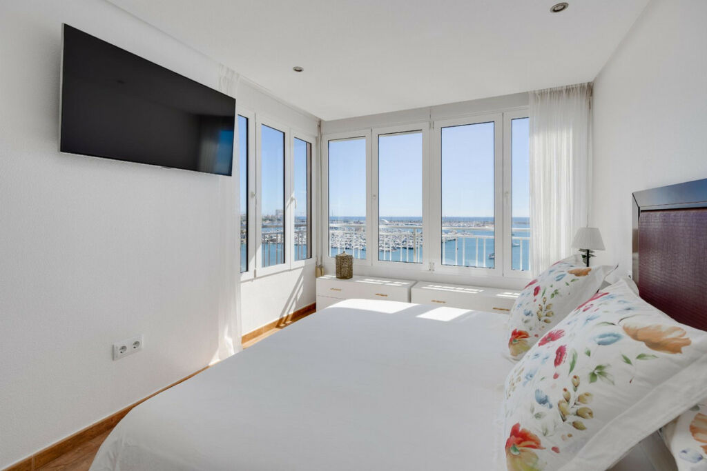 Middle Floor Apartment Torrevieja Alicante - zdjęcie 22