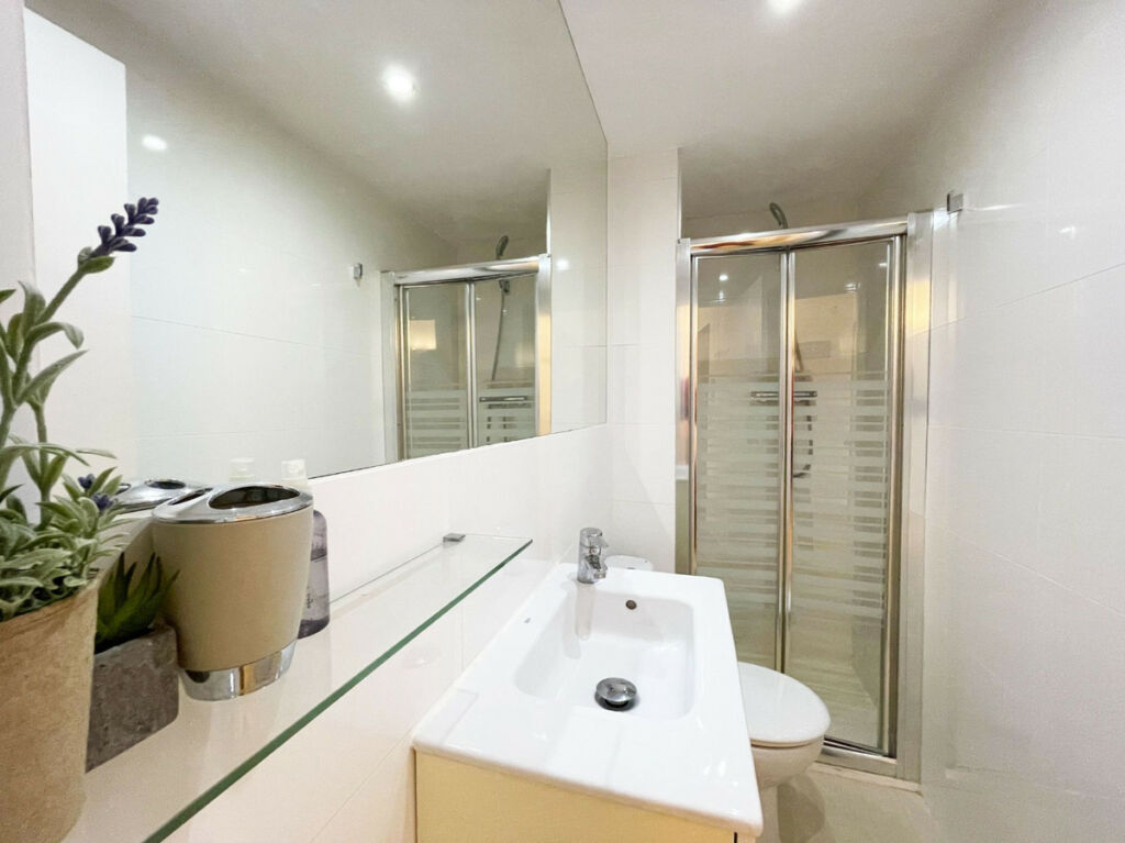 Middle Floor Apartment Calpe Alicante - image 22