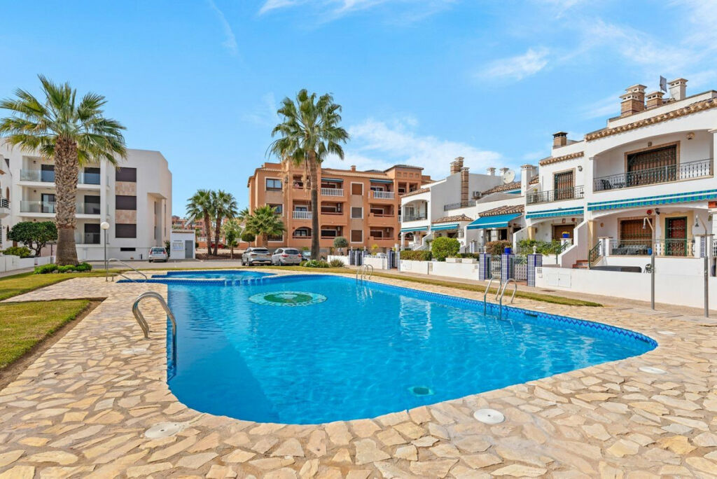 Middle Floor Apartment Villamartin Alicante - zdjęcie 23