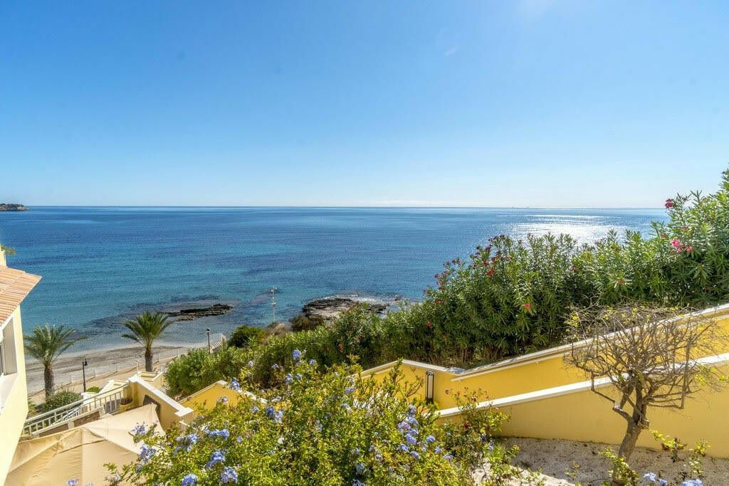 Middle Floor Apartment Campoamor Alicante - Bild 23