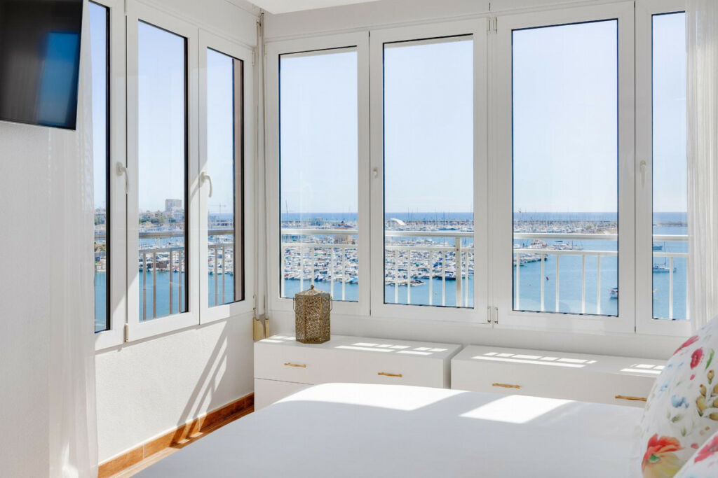 Middle Floor Apartment Torrevieja Alicante - zdjęcie 23