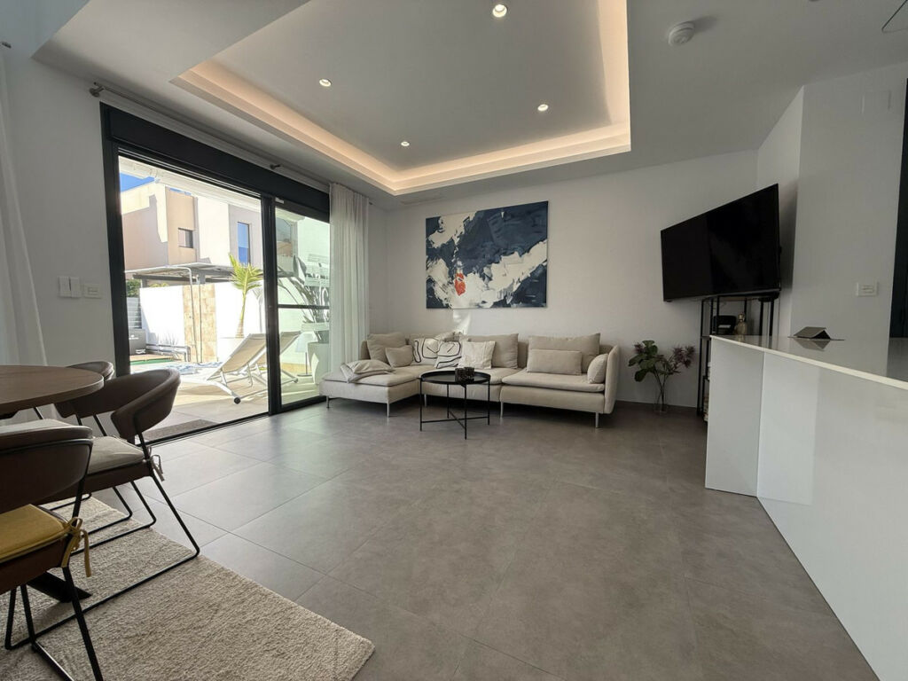 Detached Villa Los Montesinos Alicante - zdjęcie 24