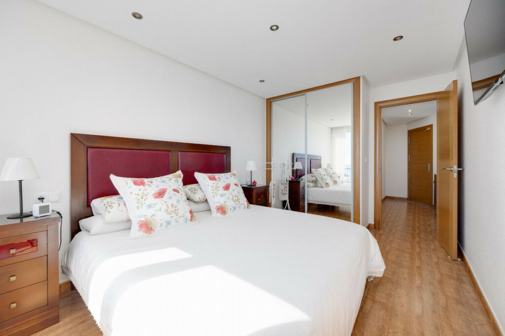 Middle Floor Apartment Torrevieja Alicante - zdjęcie 25