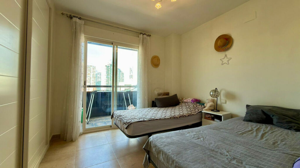Middle Floor Apartment Villajoyosa Alicante - zdjęcie 25