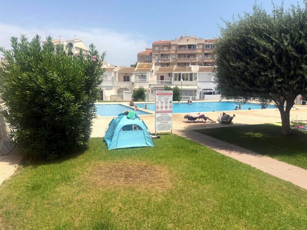 Townhouse Torrevieja Alicante - zdjęcie 26