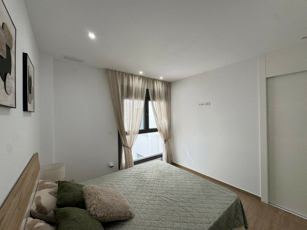 Middle Floor Apartment Torrevieja Alicante - Bild 26