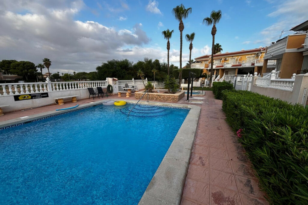 Semi-Detached House Dona Pepa Alicante - Bild 26