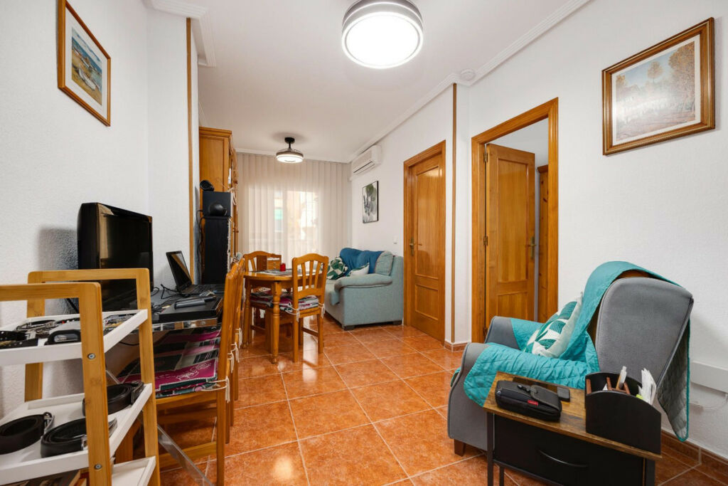 Middle Floor Apartment Guardamar del Segura Alicante - Bild 26
