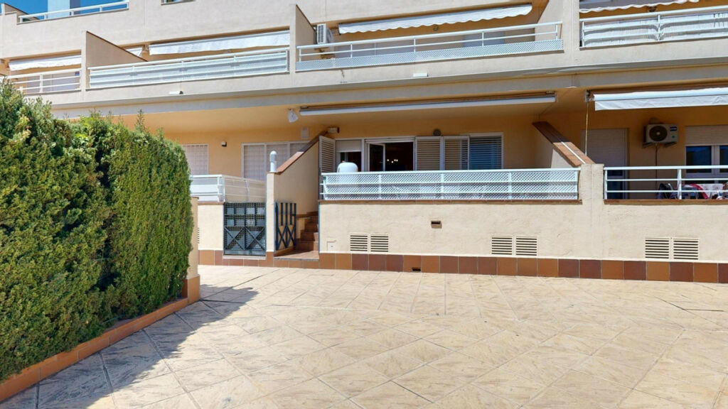 Middle Floor Apartment Campoamor Alicante - Bild 26