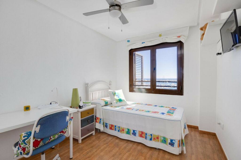Middle Floor Apartment Torrevieja Alicante - zdjęcie 27