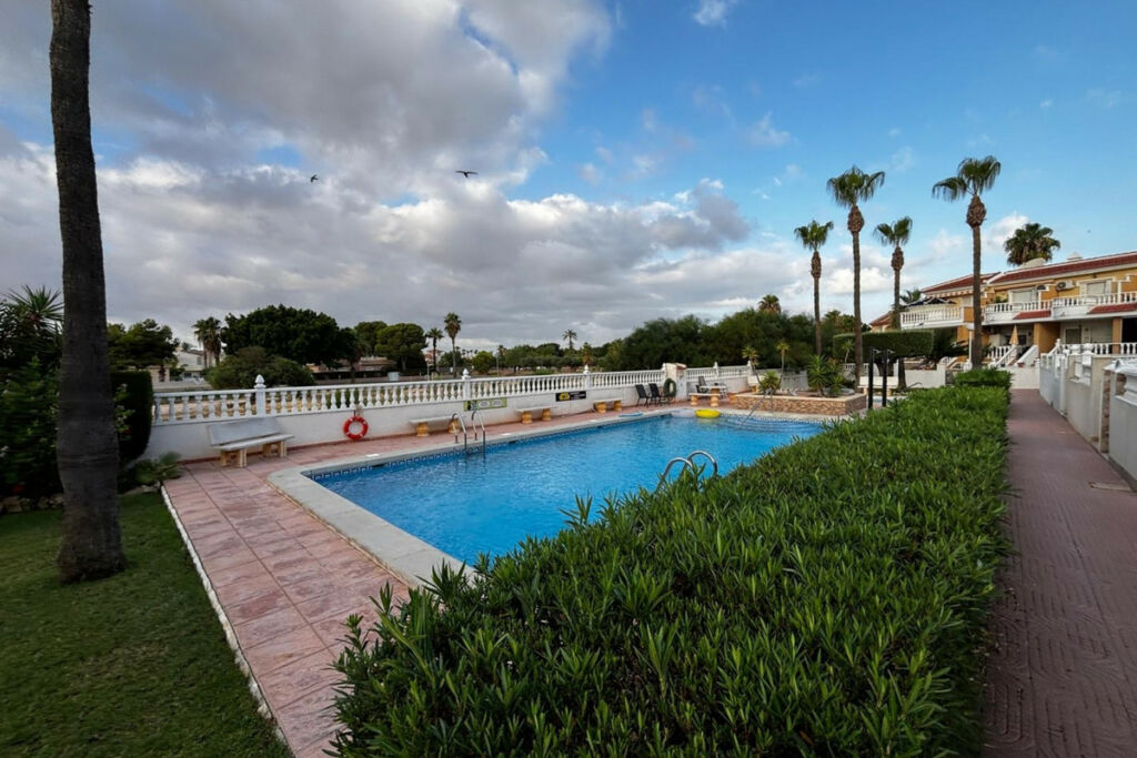 Semi-Detached House Dona Pepa Alicante - Bild 27