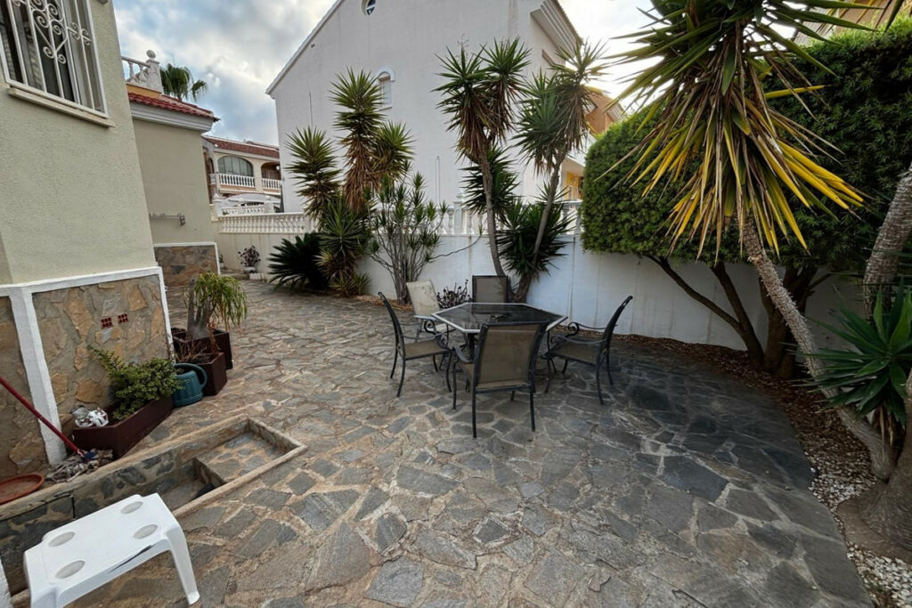 Semi-Detached House Dona Pepa Alicante - Bild 28