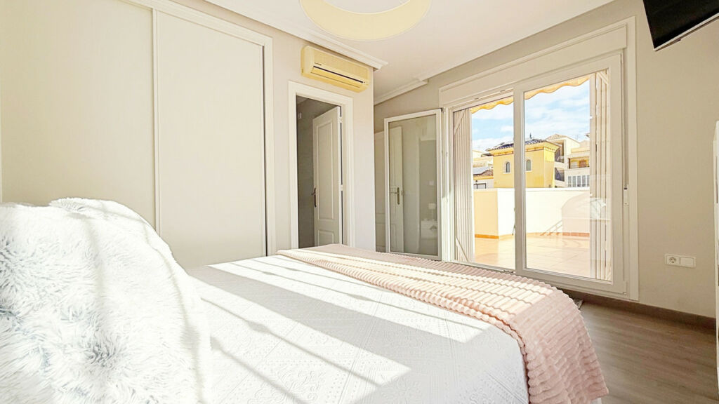 Detached Villa Los Altos Alicante - Bild 29