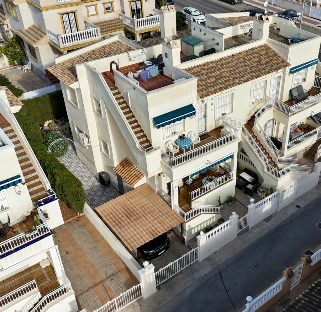 Ground Floor Apartment Los Altos Alicante - image 3