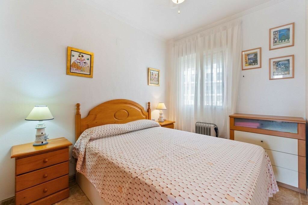 Middle Floor Apartment Campoamor Alicante - Bild 3