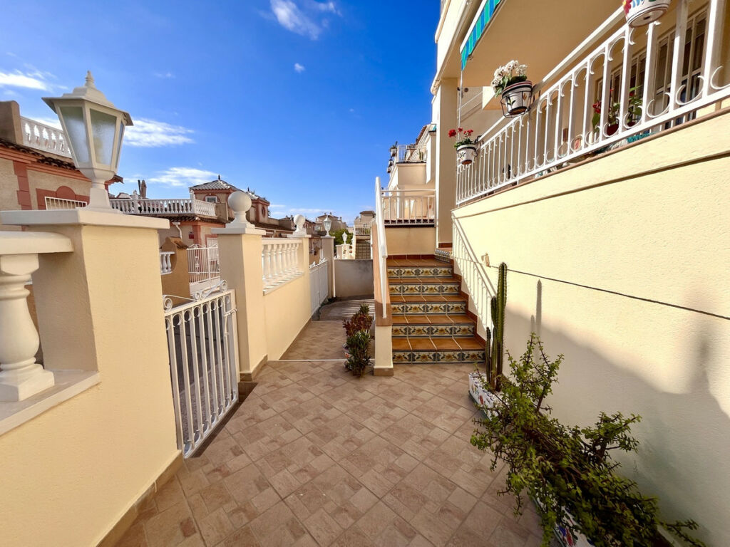 Ground Floor Apartment Los Altos Alicante - image 30
