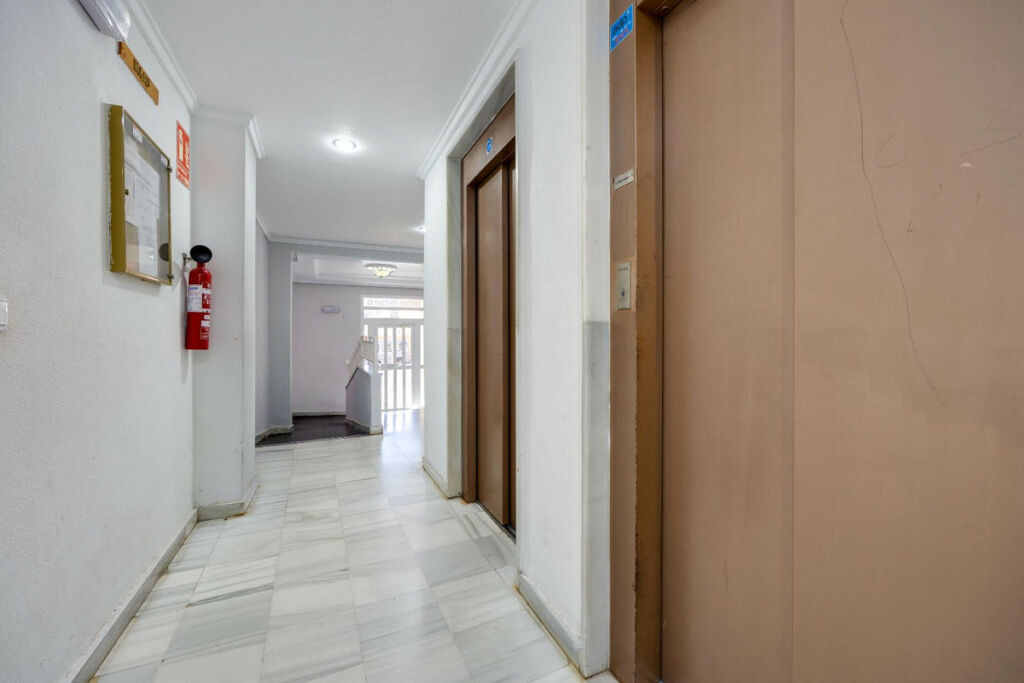 Middle Floor Apartment Guardamar del Segura Alicante - Bild 30
