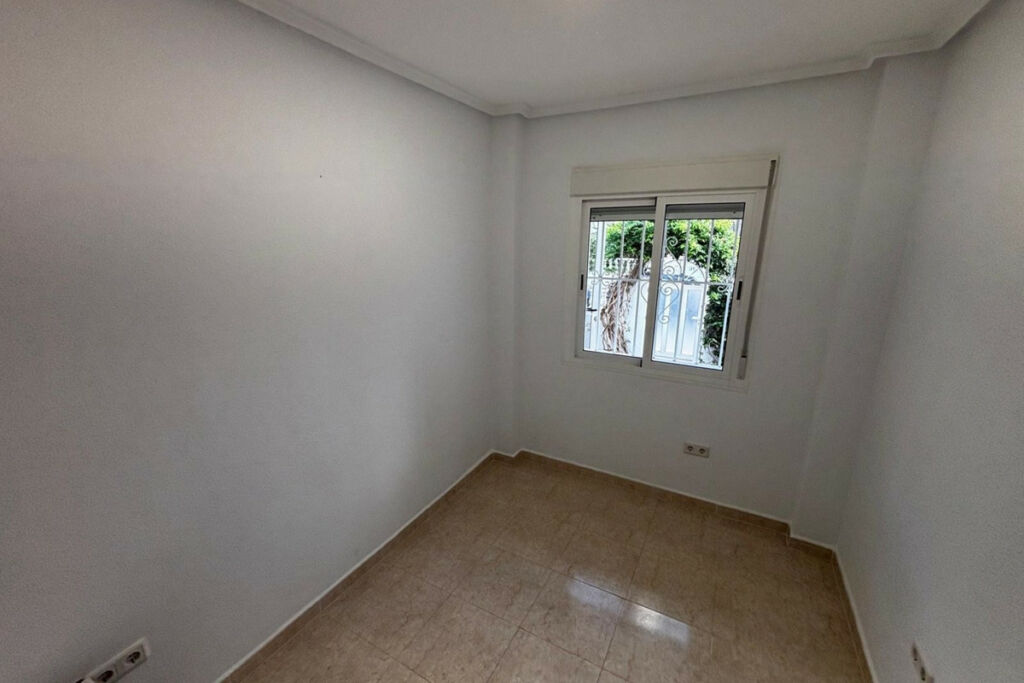 Semi-Detached House Dona Pepa Alicante - Bild 31