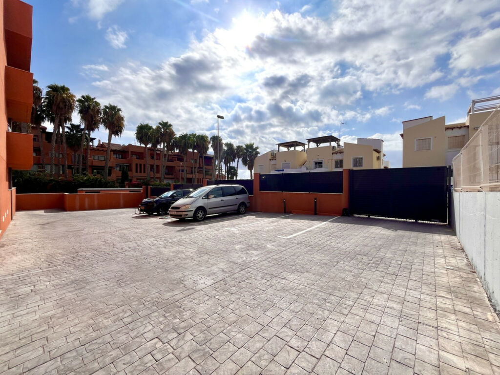 Ground Floor Apartment Los Dolses Alicante - Bild 31