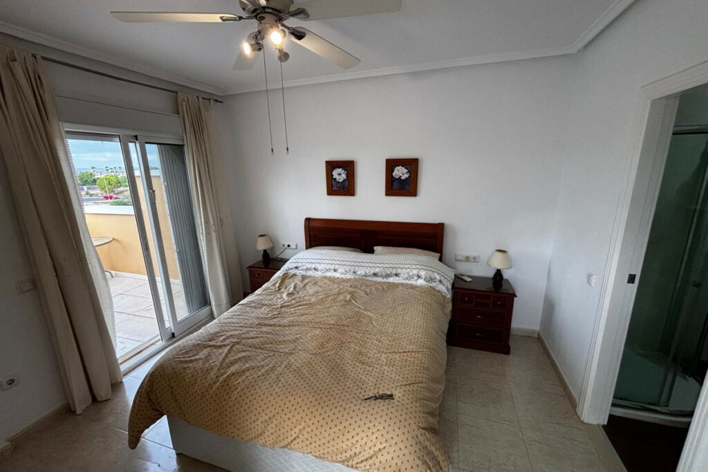 Semi-Detached House Dona Pepa Alicante - Bild 32
