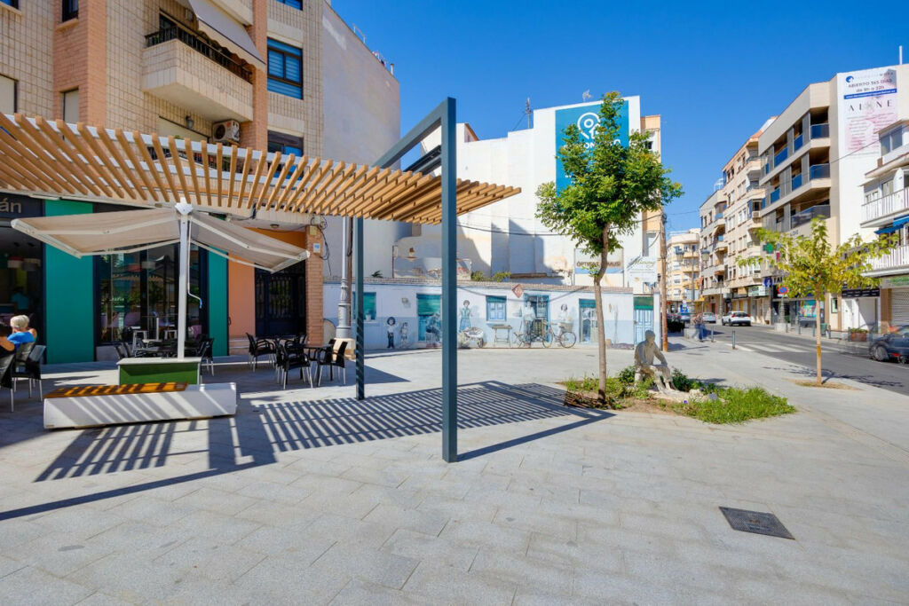 Middle Floor Apartment Guardamar del Segura Alicante - Bild 32