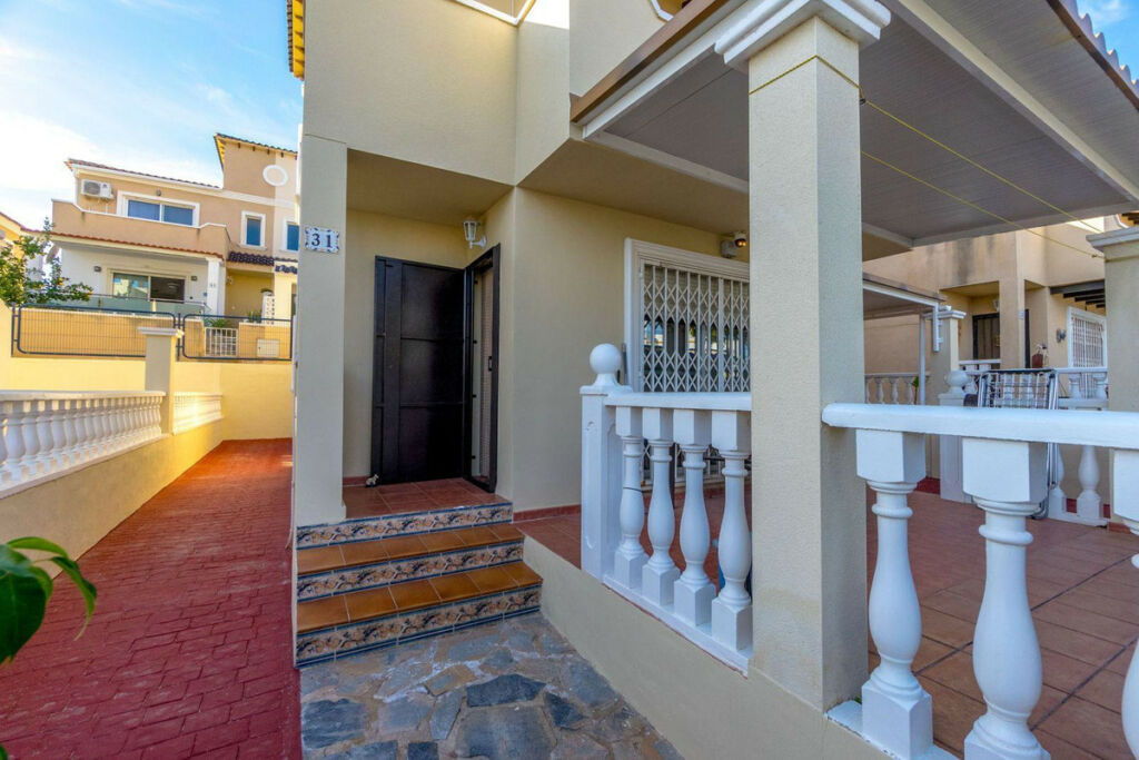 Detached Villa Orihuela Costa Alicante - zdjęcie 32