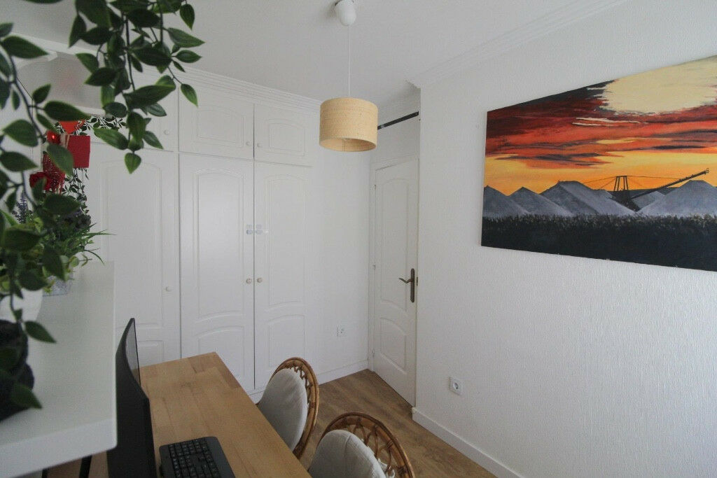 Middle Floor Apartment La Veleta Alicante - zdjęcie 33
