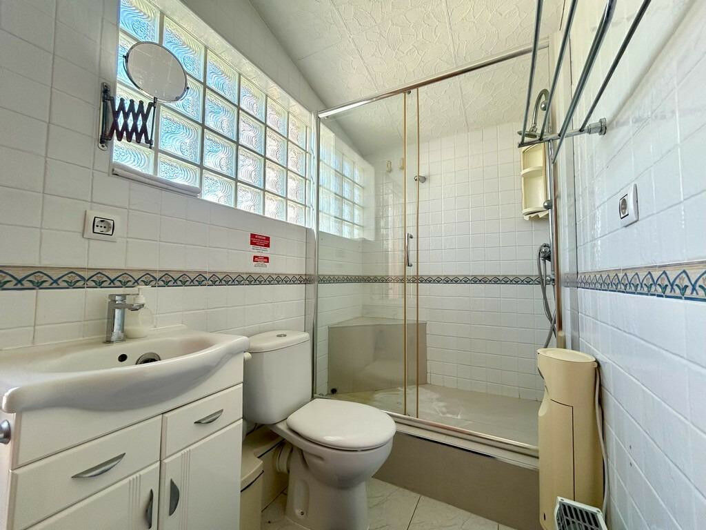 Detached Villa Cabo Roig Alicante - zdjęcie 33