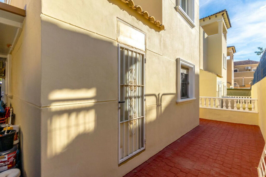 Detached Villa Orihuela Costa Alicante - zdjęcie 34