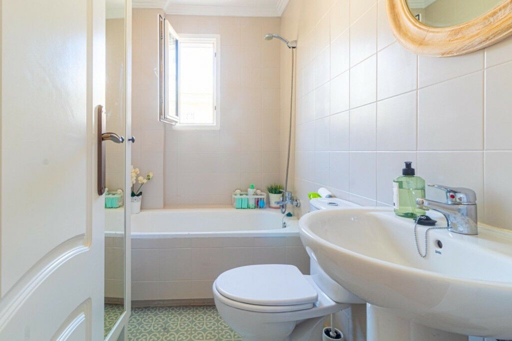 Middle Floor Apartment La Veleta Alicante - zdjęcie 35