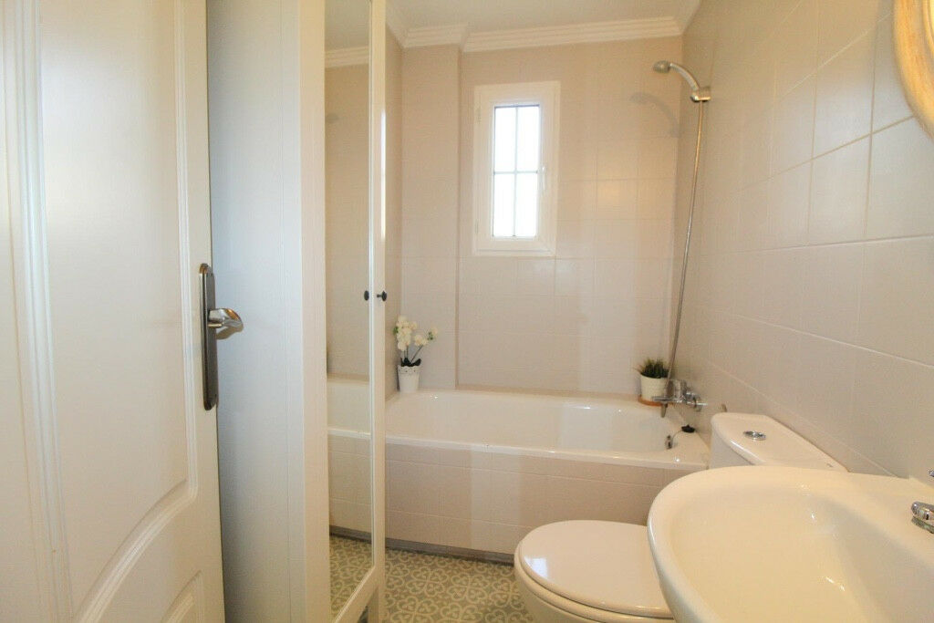 Middle Floor Apartment La Veleta Alicante - zdjęcie 39
