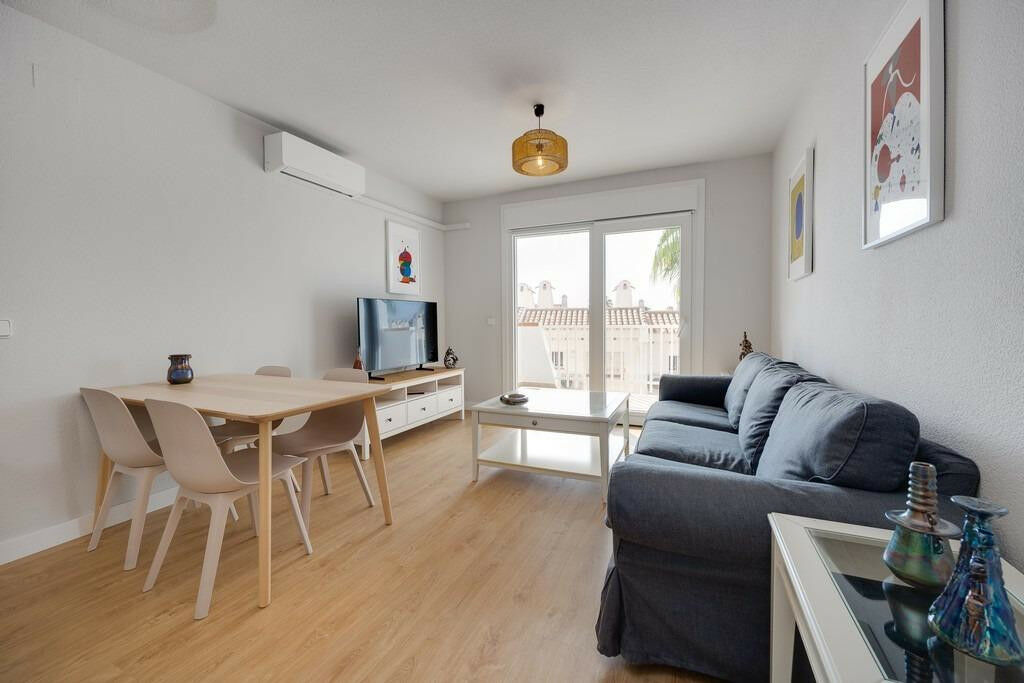 Middle Floor Apartment Campoamor Alicante - Bild 4