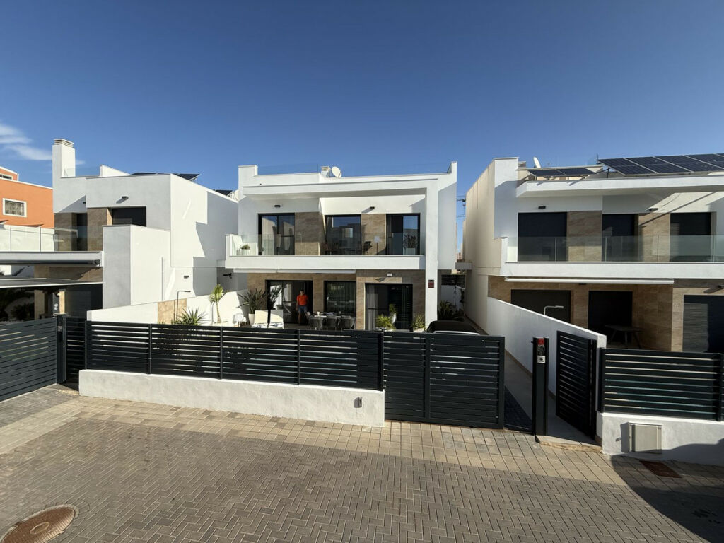 Detached Villa Los Montesinos Alicante - zdjęcie 4