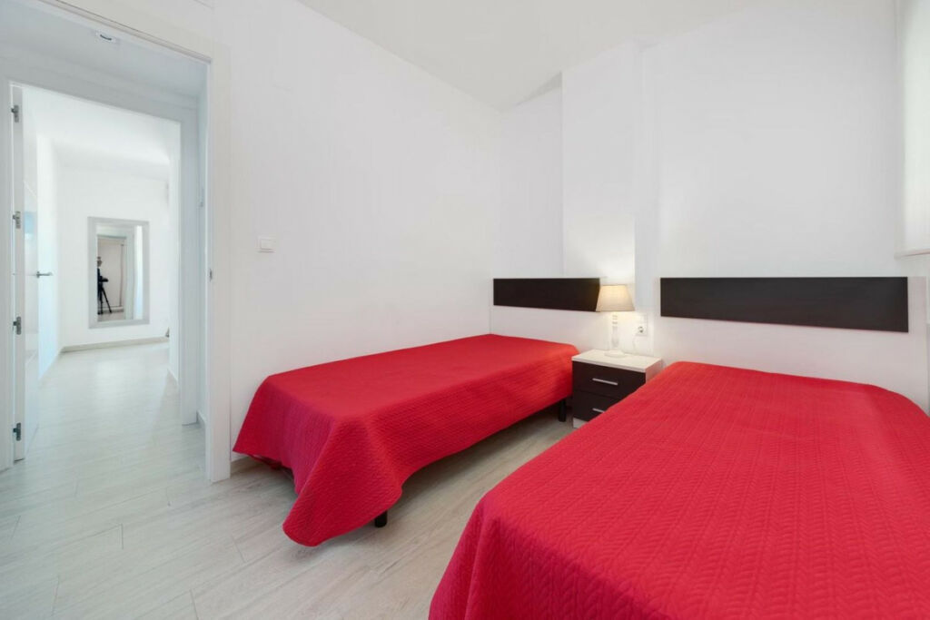 Middle Floor Apartment Torrevieja Alicante - imagen 4