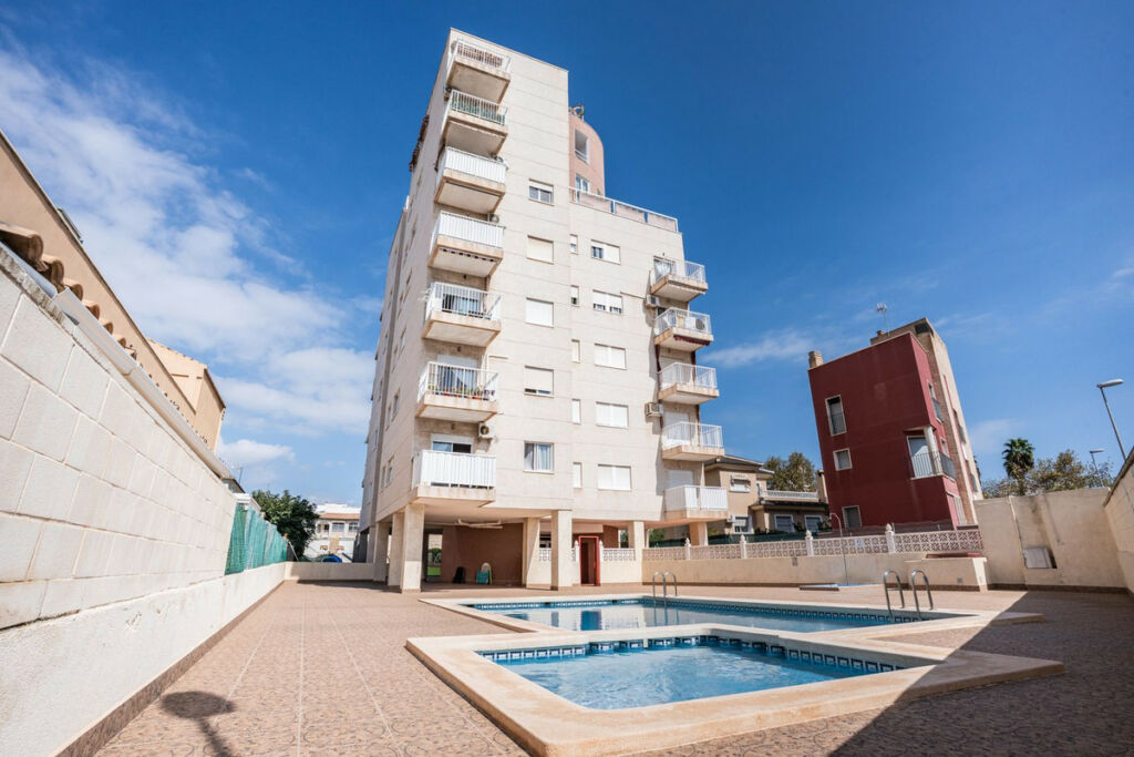 Middle Floor Apartment Torrevieja Alicante - Bild 4