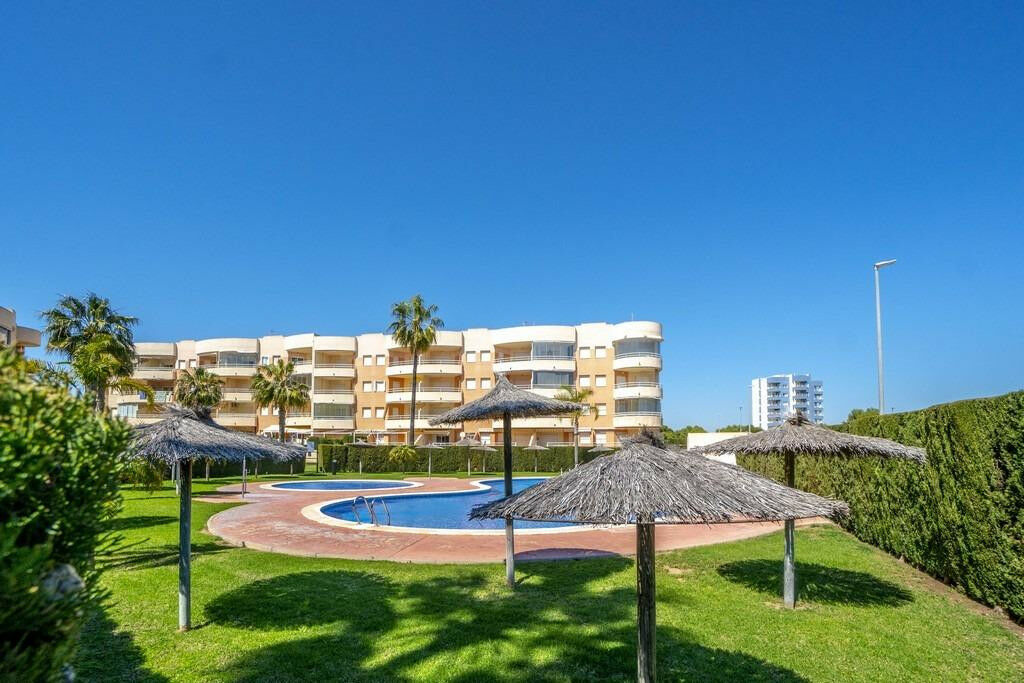 Middle Floor Apartment Campoamor Alicante - zdjęcie 4