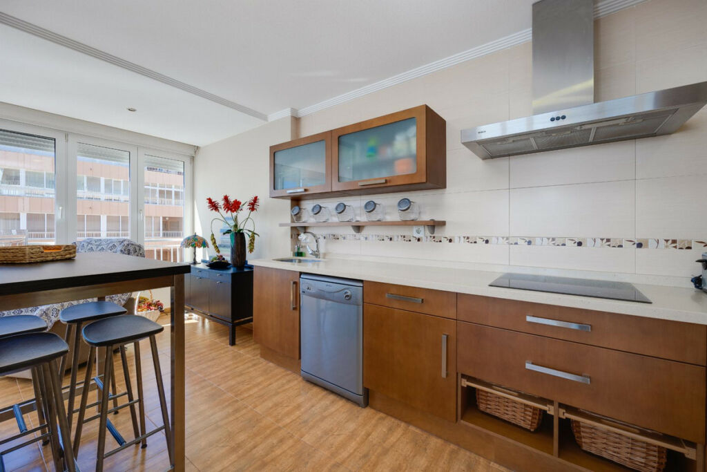 Middle Floor Apartment Torrevieja Alicante - zdjęcie 5