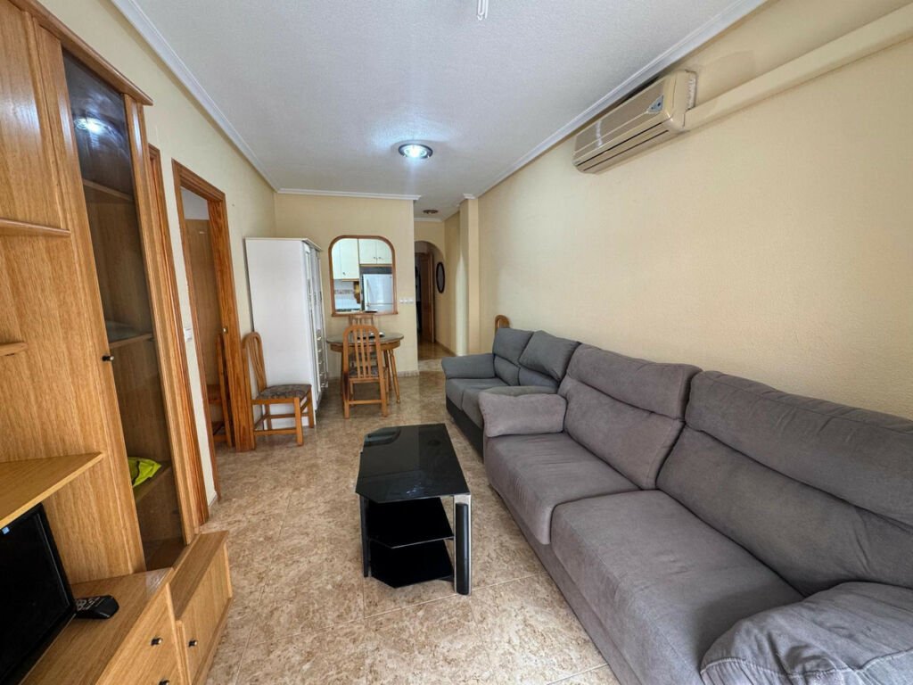 Middle Floor Apartment Torrevieja Alicante - zdjęcie 5